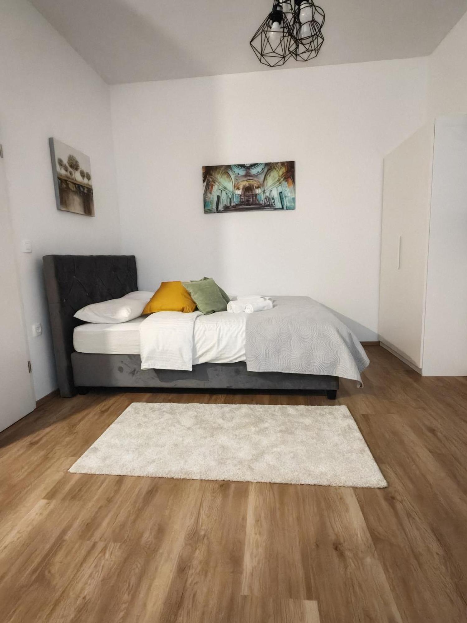 Yellow With Free Parking Apartma